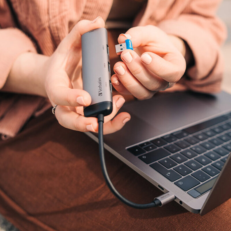 فلش 64 گیگ ورباتیم Verbatim Store N Stay Nano USB 3.2 - 8