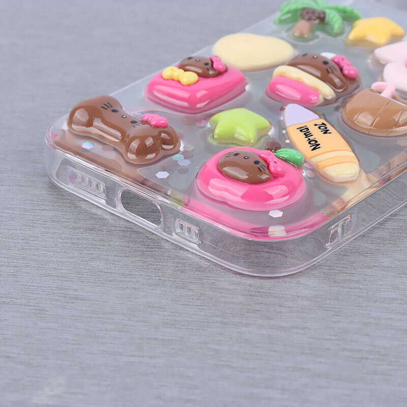 قاب Hello Kitty In The Beach آیفون iPhone 13 / 14 عروسکی برجسته - 6