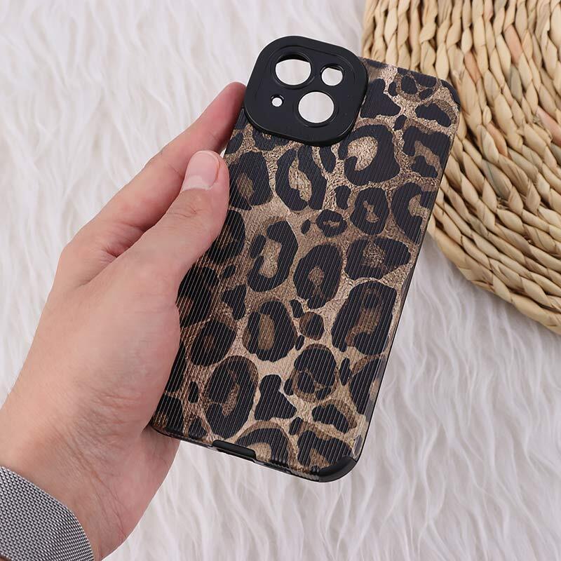 قاب کبریتی آیفون iPhone 13 طرح پلنگی محافظ لنزدار برجسته - 2