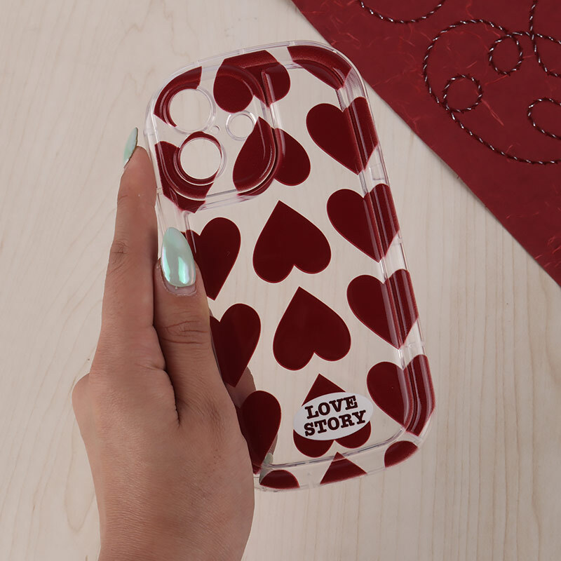 قاب Love Story آیفون iPhone 16 طرح قلب محافظ لنزدار - 2