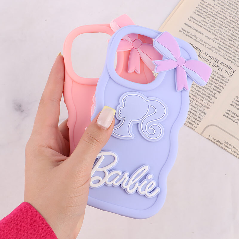 قاب موج دار آیفون iPhone 16 Pro طرح Barbie برجسته - 4