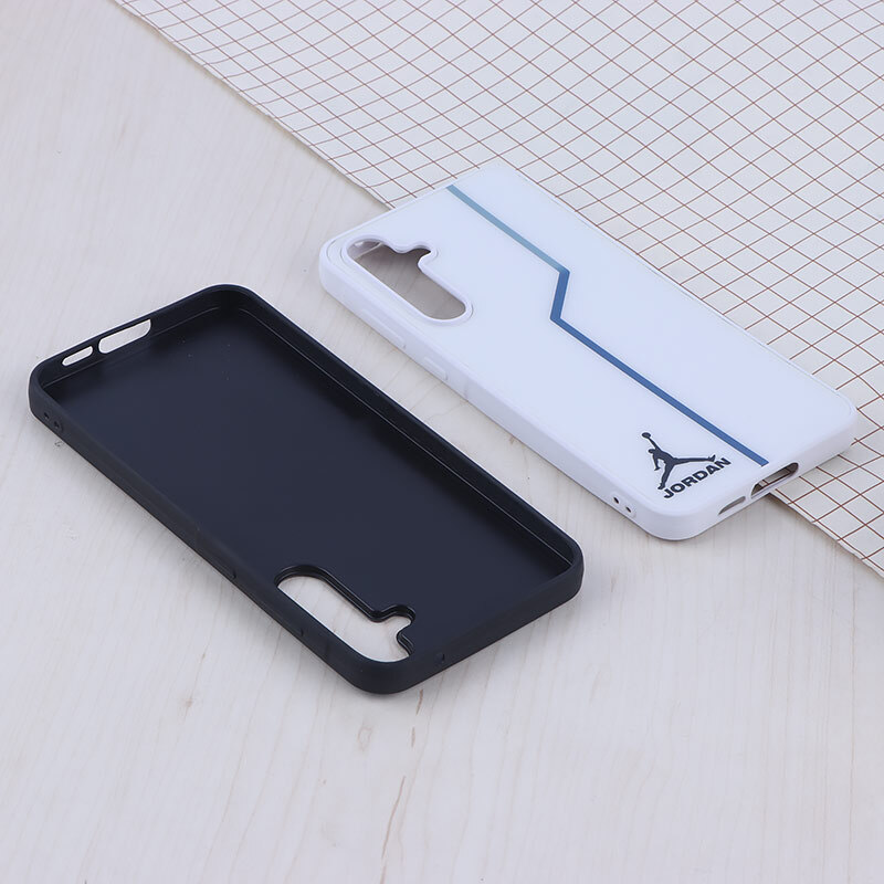 قاب PC سامسونگ Galaxy A55 طرح Louis Vuitton/Burberry - 3