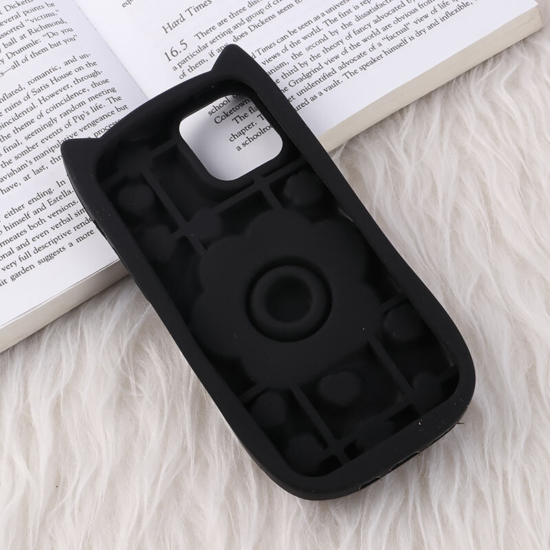 قاب سیلیکونی آیفون iPhone 12 / 12 Pro پاپ سوکت دار گوش دار طرح پنجه - 3