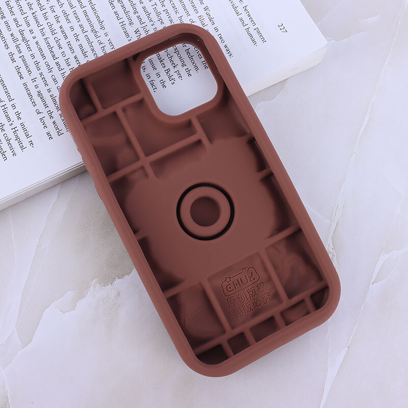 قاب سیلیکونی آیفون iPhone 12 / 12 Pro پاپ سوکت دار طرح خرس بیسکویتی - 3
