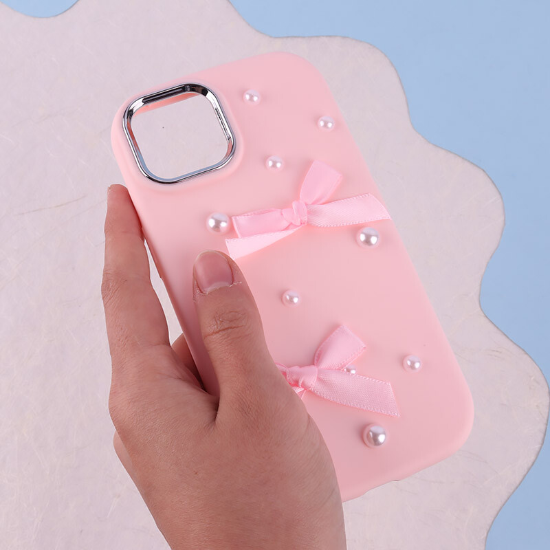 قاب سیلیکونی آیفون iPhone 13 / 14 پاپیونی مرواریدی دور محافظ متال - 3