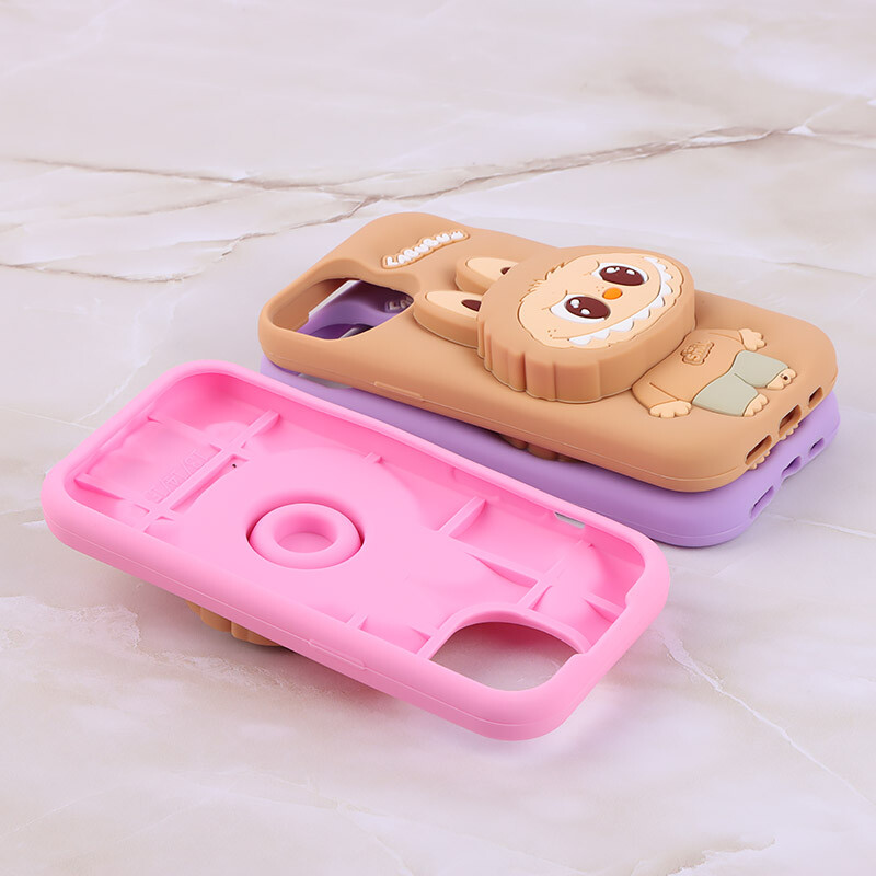 قاب سیلیکونی آیفون iPhone 15 پاپ سوکت دار طرح Labubu کد 1 - 3