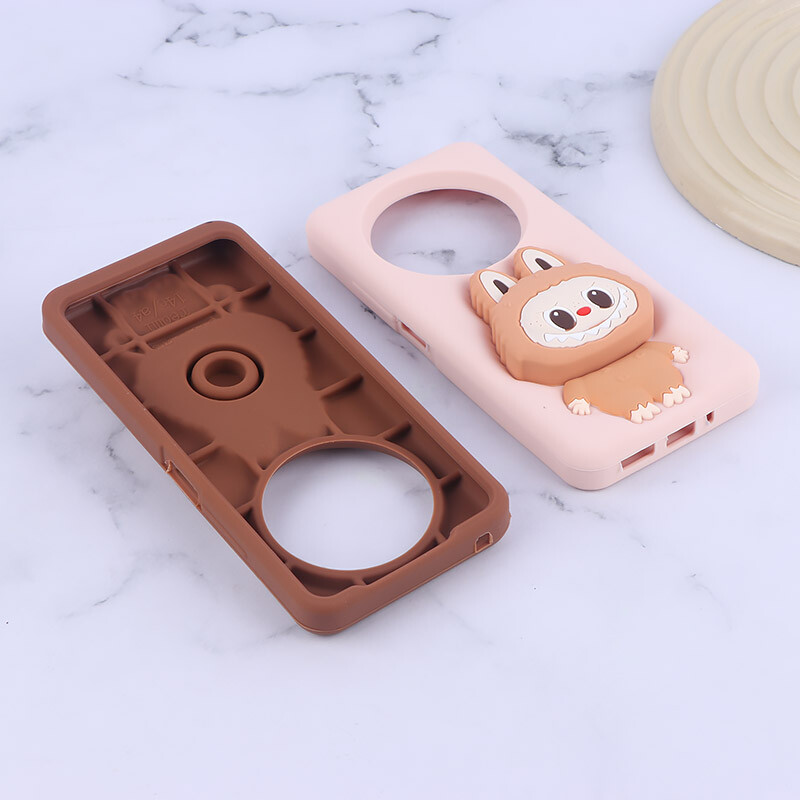 قاب سیلیکونی شیائومی Redmi A4 / 14C / 14R / Poco C75 پاپ سوکت دار طرح Labubu - 3