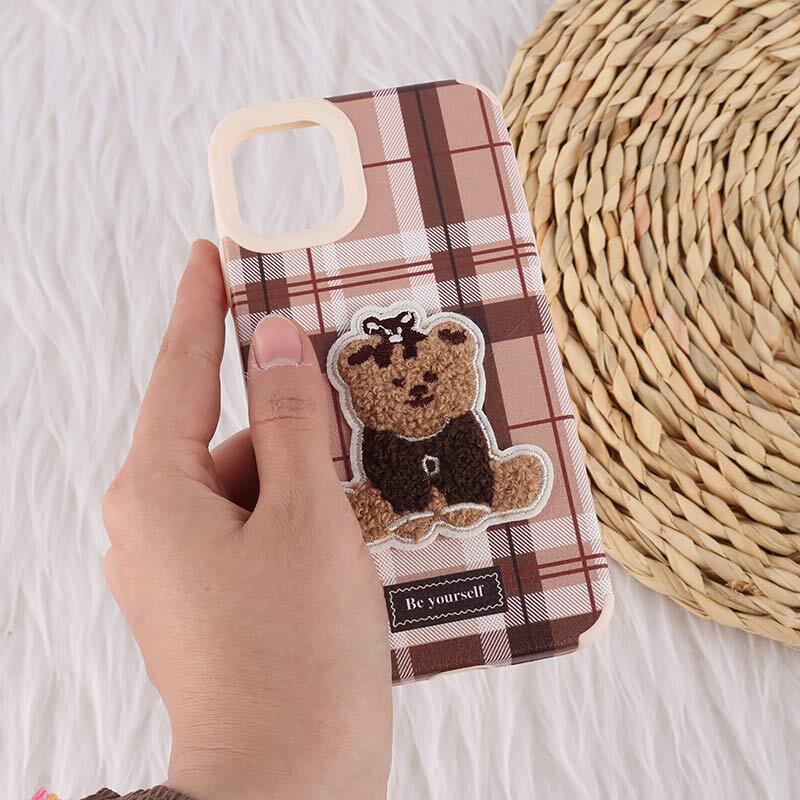 قاب ژله ای آیفون iPhone 11 طرح Burrbery Teddy - 2