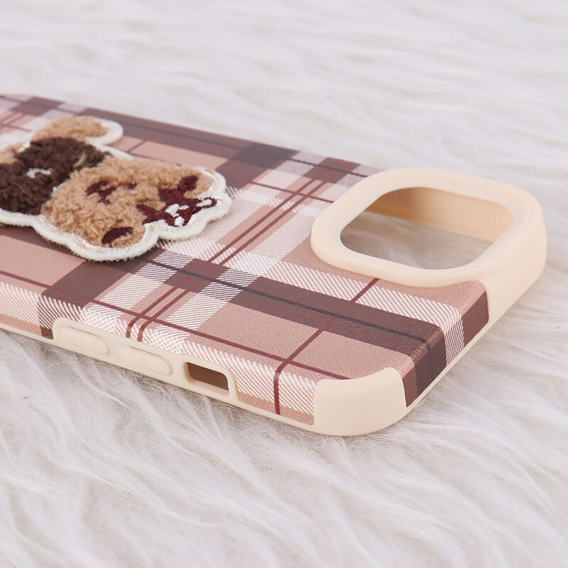 قاب ژله ای آیفون iPhone 13 / 14 طرح Burrbery Teddy - 6