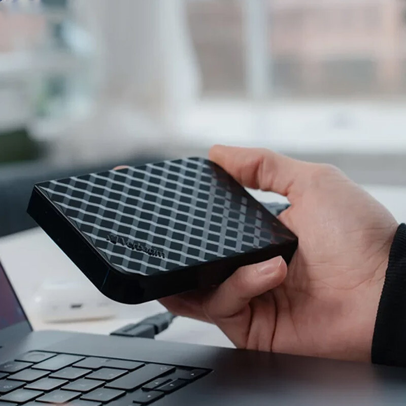 هارد اکسترنال ورباتیم Verbatim Store n Go 2TB + هدیه کیف هارد - 7