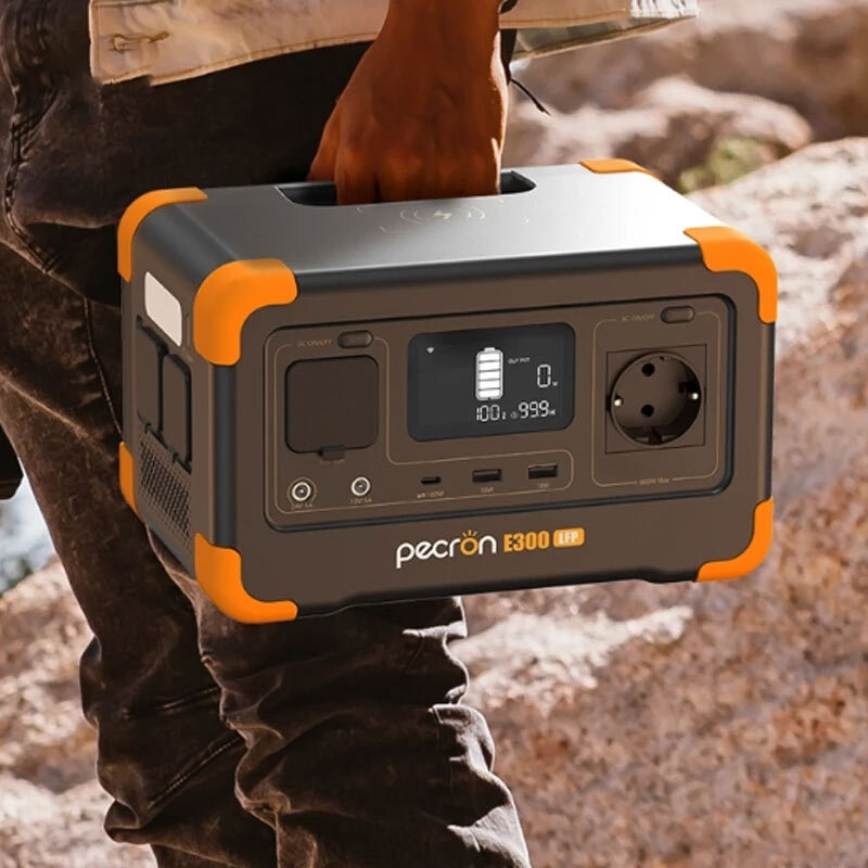 پاور استیشن پکرون E300 LFP 600W ظرفیت 15000 میلی آمپر ساعت - 4