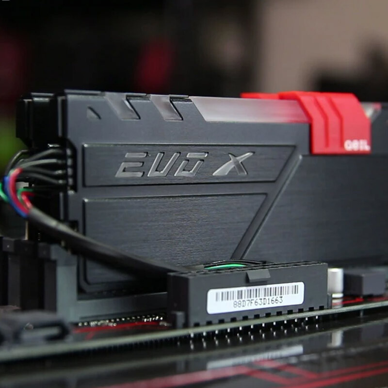 رم کامپیوتر گیل Evo X DDR4 4GB Single 2400MHz CL17 - 3